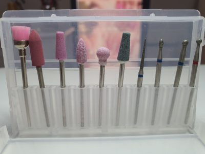 CAJA DE 10 BROCAS CON CEPILLO - Imagen 2