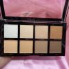 PALETA ILUMINADOR + MAQUILLAJE COMPACTO