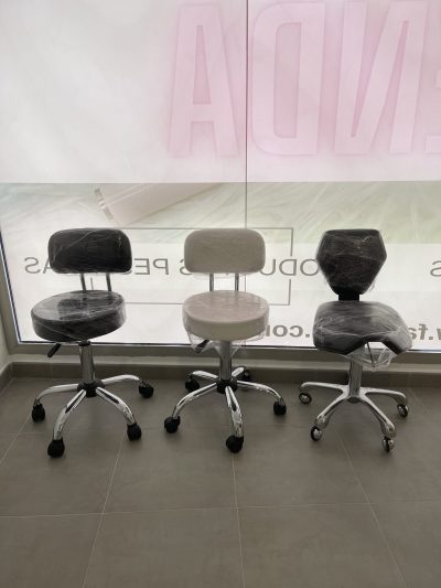 SILLA REDONDA CON RUEDAS GIRATORIA