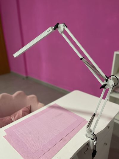LAMPARA FLEXIBLE CON PINZA - Imagen 13