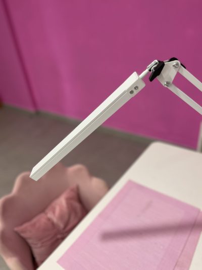 LAMPARA FLEXIBLE CON PINZA - Imagen 8