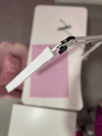 LAMPARA FLEXIBLE CON PINZA - Imagen 11